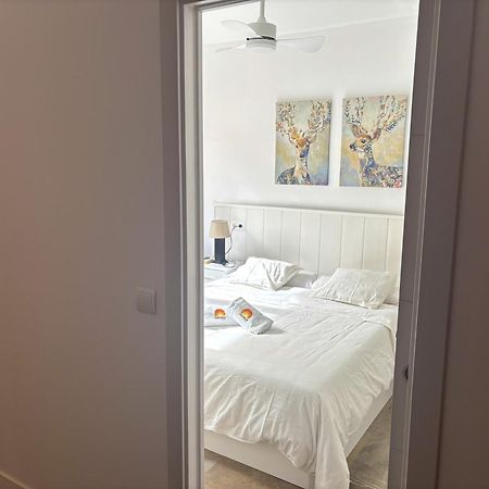 Apartamento Antonio By Solymar Holiday Torre Del Mar Eksteriør billede