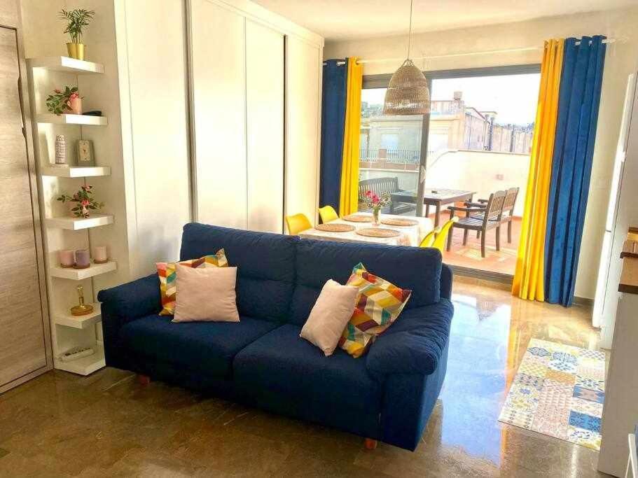 Apartamento Antonio By Solymar Holiday Torre Del Mar Eksteriør billede